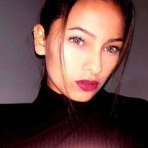 Meet your Posher, Rosa